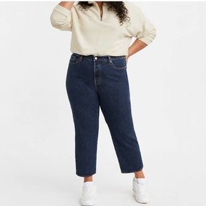 NWT Levis Wedge Straight Jeans - 18W
